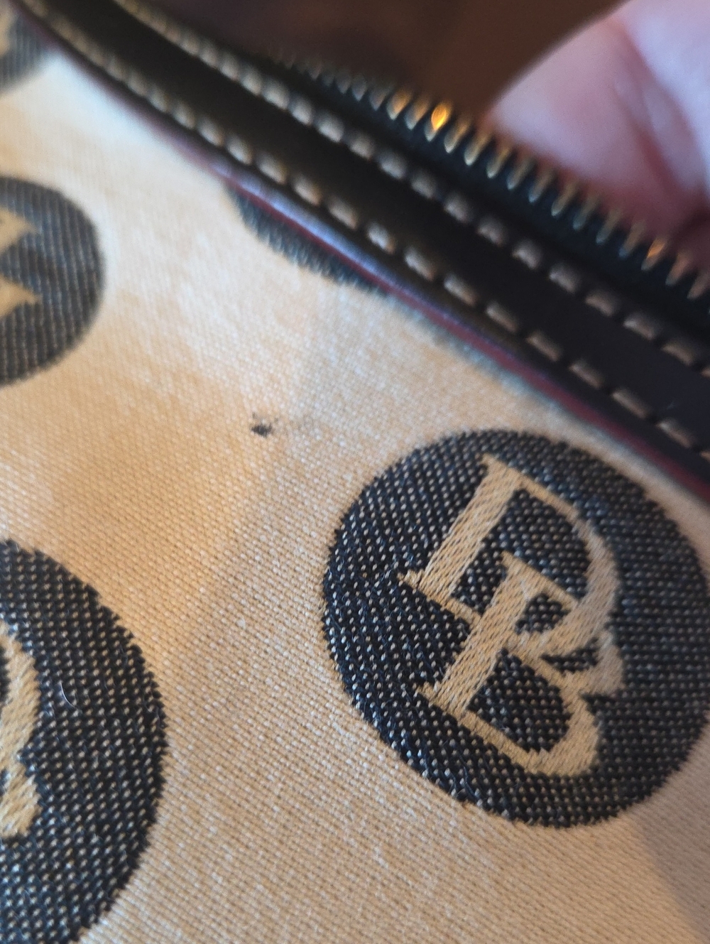 Dooney & Bourke Project Bag - Picture 6 of 12